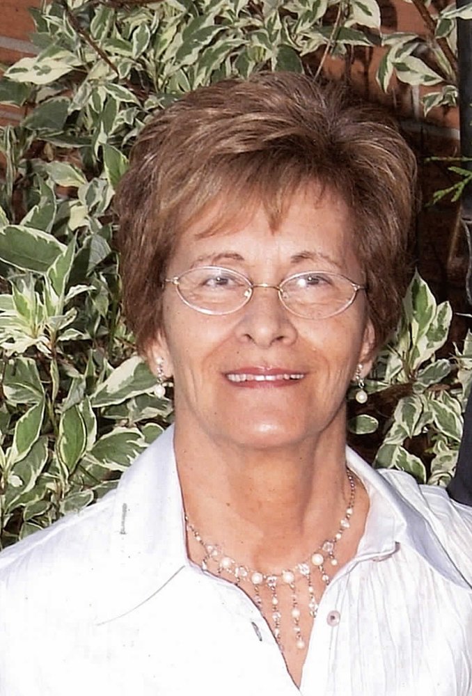 Éliane Camiré